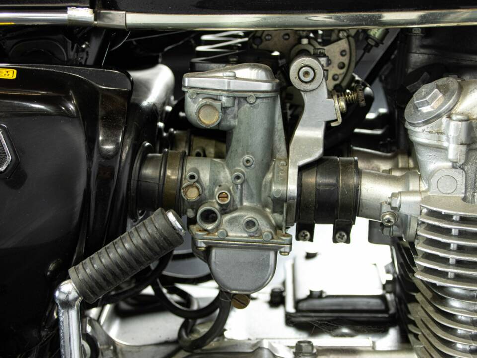 Image 43/50 of Honda CB 500 Four (1977)