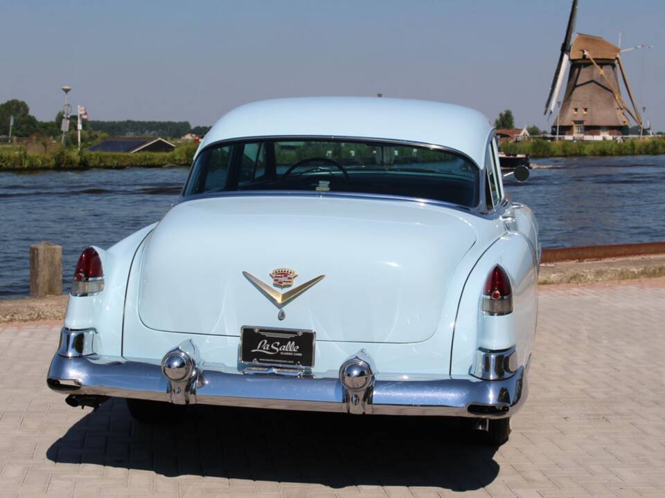 Image 15/43 of Cadillac 62 Sedan (1953)