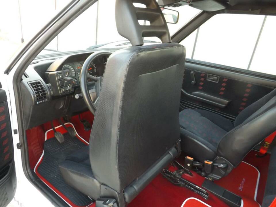 Image 15/50 of FIAT Uno Turbo i.e. Racing (1991)