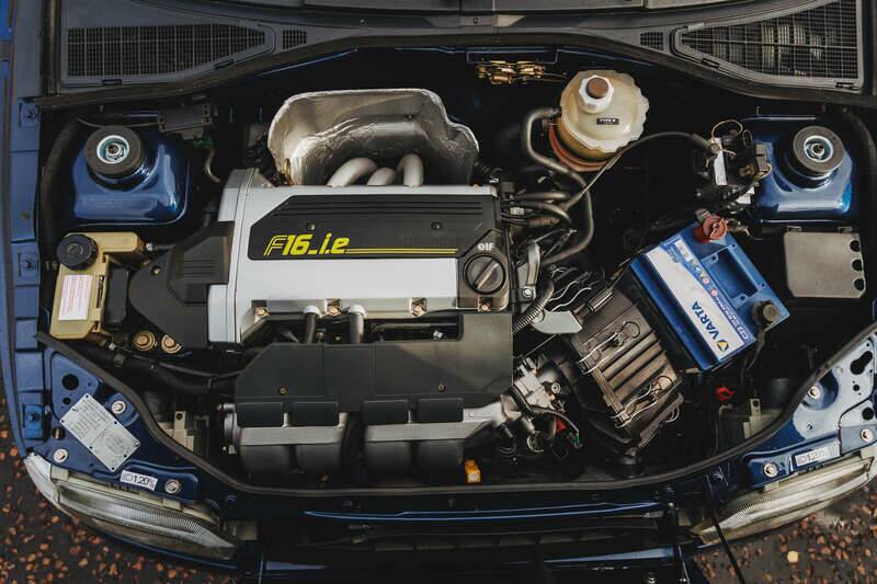 Imagen 3/50 de Renault Clio I Williams (1994)