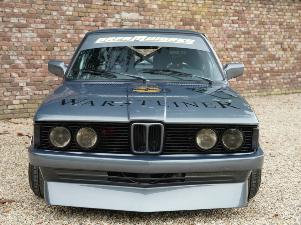 Image 5/50 of BMW 323i (1978)