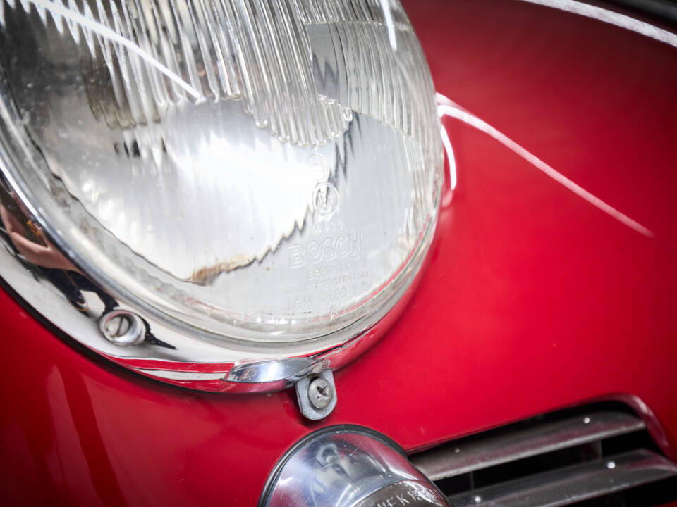 Image 37/97 de Porsche 356 C 1600 (1963)