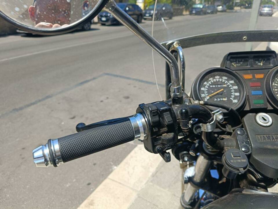 Image 23/37 of Yamaha XZ 550 (1985)