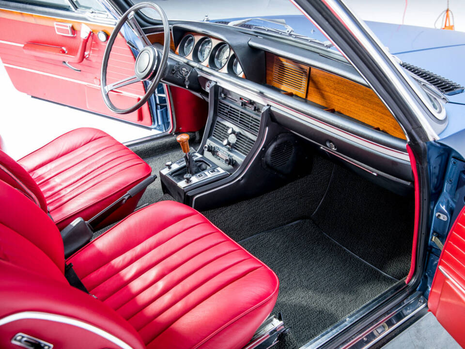 Image 31/50 of BMW 3.0 CS (1972)