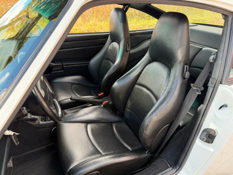 Bild 15/40 von Porsche 911 Carrera (1993)