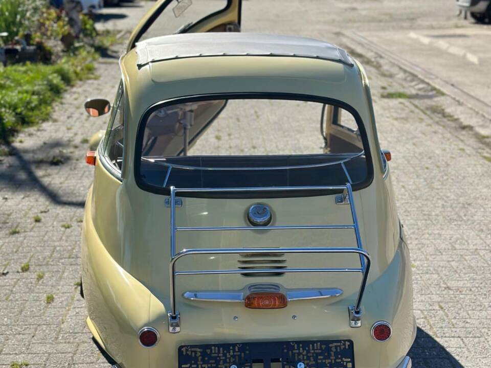 Image 4/12 of BMW Isetta 250 (1959)