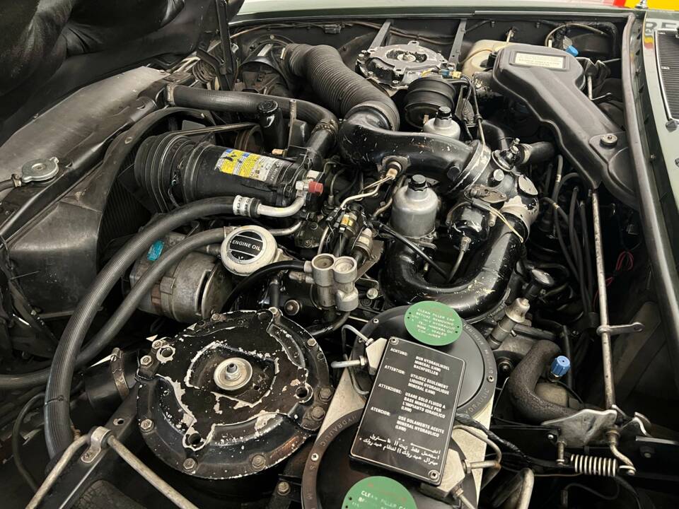 Image 5/18 of Rolls-Royce Silver Spirit (1982)