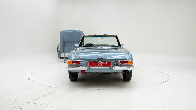 Bild 8/15 von Mercedes-Benz 280 SL (1968)