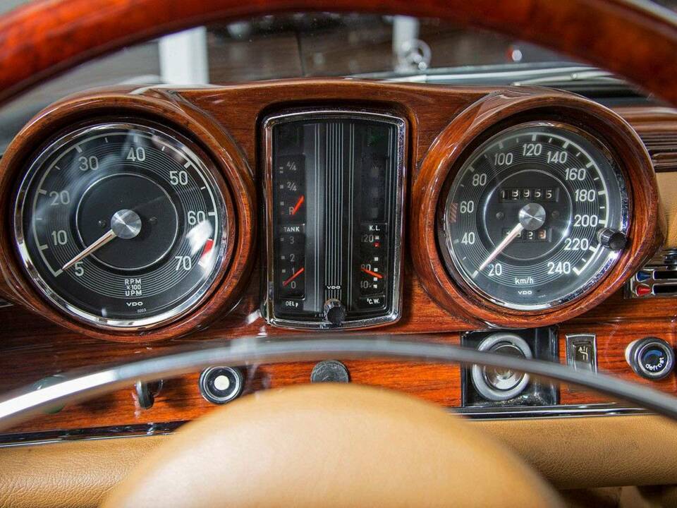 Imagen 22/34 de Mercedes-Benz 280 SE 3,5 (1969)