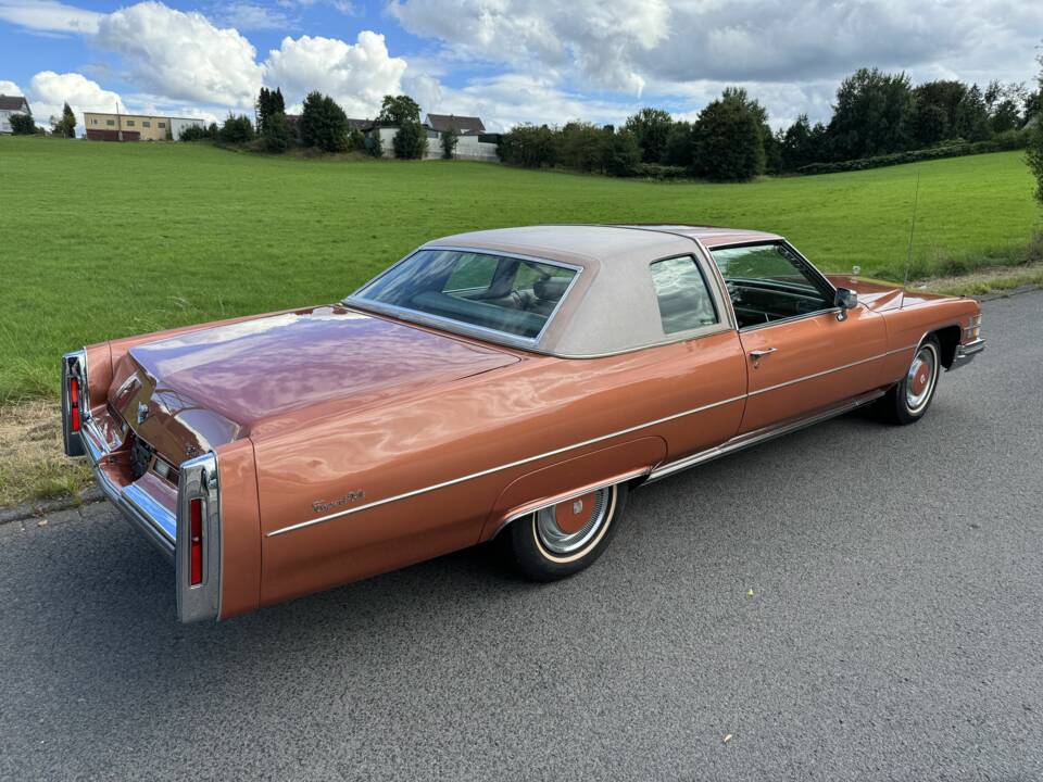 Bild 6/20 von Cadillac Coupe DeVille (1974)