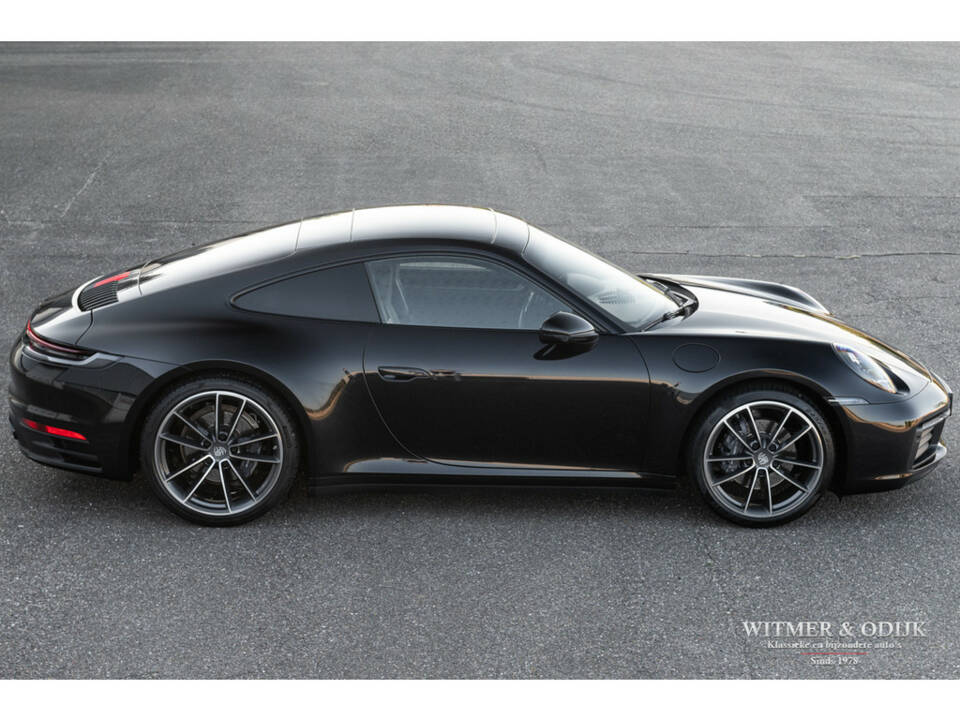 Immagine 10/34 di Porsche 911 Carrera (2020)