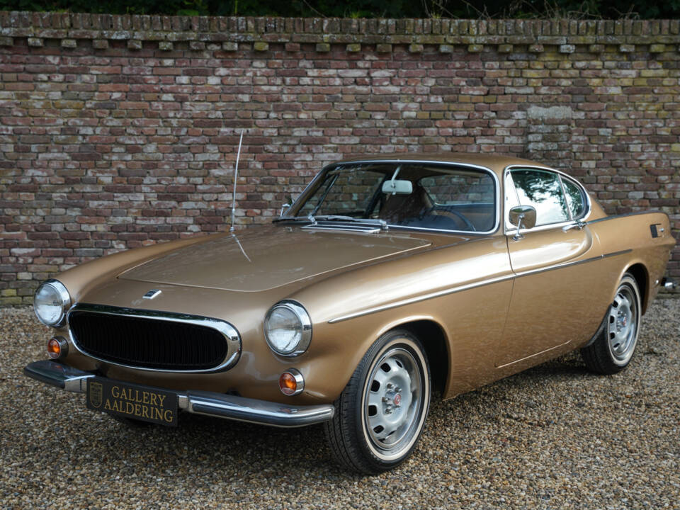 Image 46/50 of Volvo 1800 E (1972)
