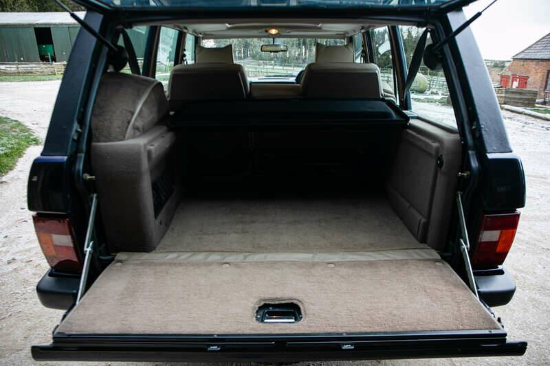 Image 23/44 of Land Rover Range Rover Classic Vogue SE (1996)