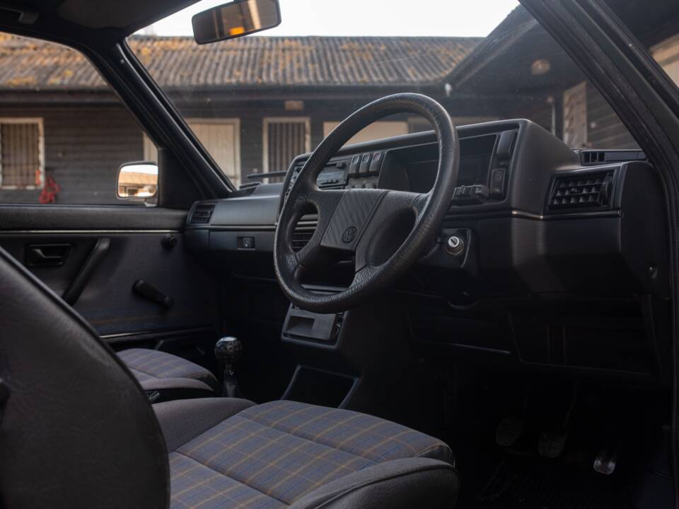 Imagen 42/50 de Volkswagen Golf Mk II Gti 1.8 (1988)
