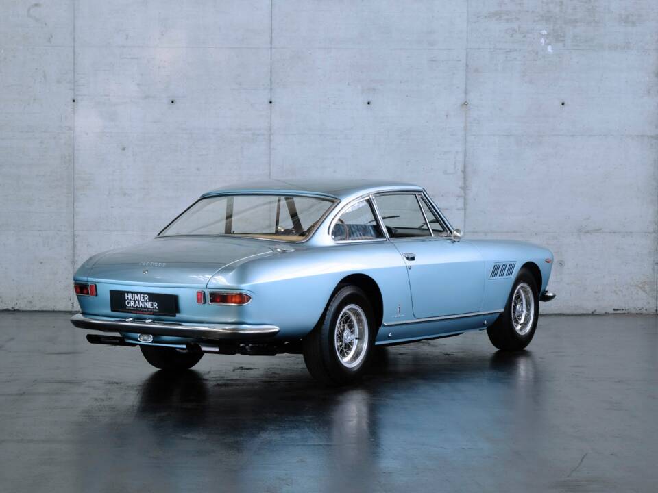 Image 14/50 of Ferrari 330 GT 2+2 (1964)
