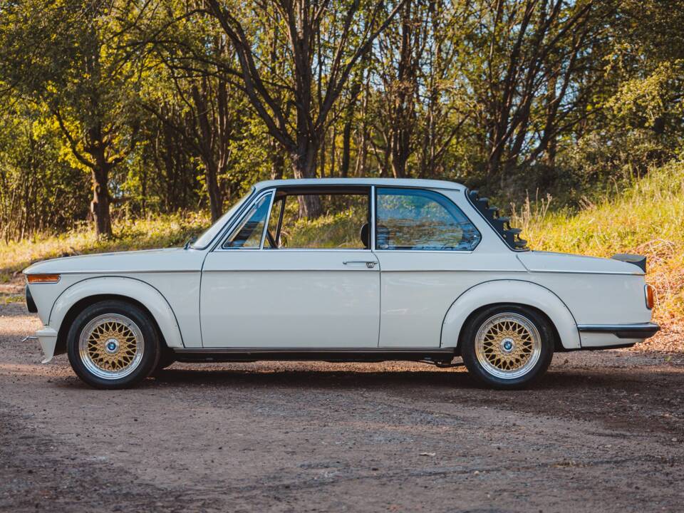 Afbeelding 2/37 van BMW 2002 (1974)