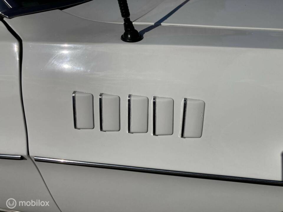 Image 46/50 of Pontiac Parisienne (1967)