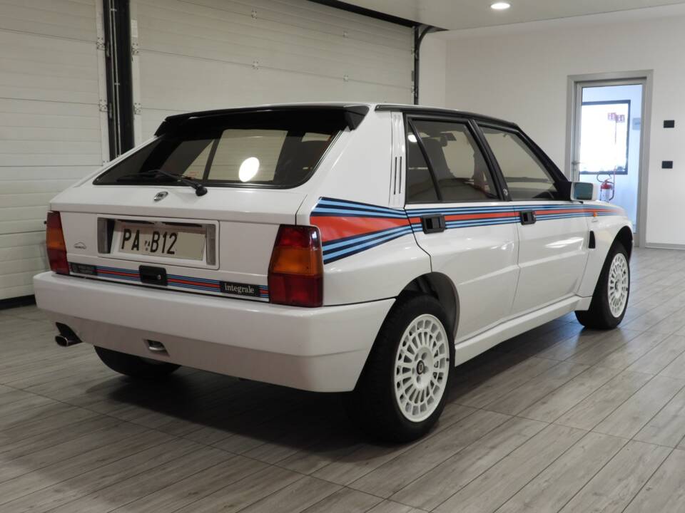 Image 3/15 of Lancia Delta HF Integrale Evoluzione I &quot;Martini 5&quot; (1992)