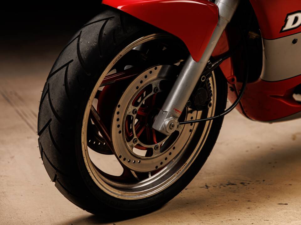 Bild 15/36 von Ducati DUMMY (1989)