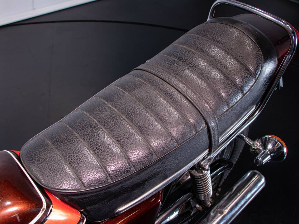 Imagen 33/50 de Kawasaki DUMMY (1975)