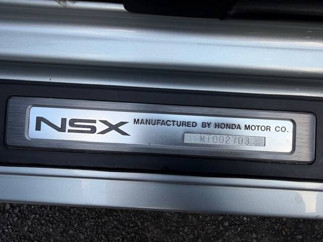 Bild 19/25 von Honda NSX (1991)