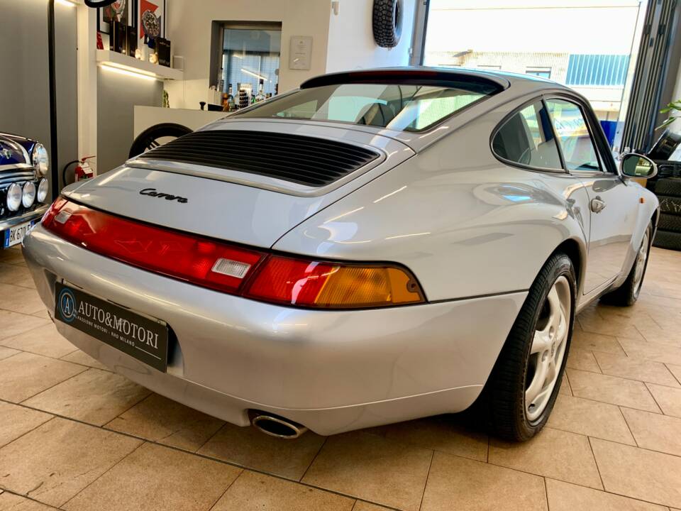 Bild 31/42 von Porsche 911 Carrera (1994)