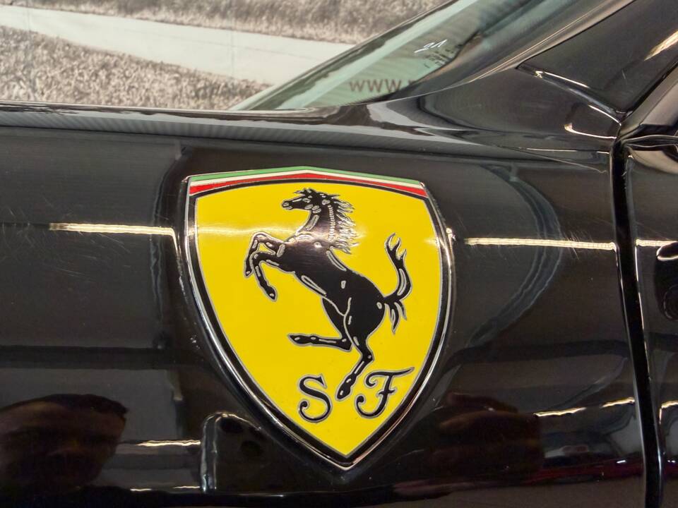 Image 22/22 of Ferrari 360 Modena (1999)