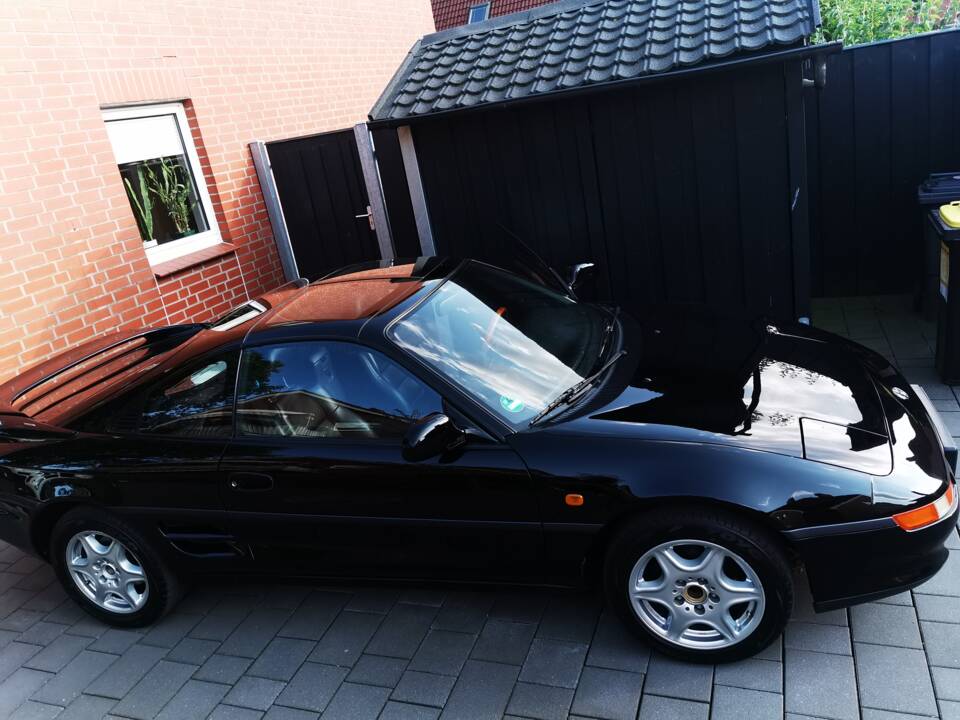Image 2/13 of Toyota MR2 (1990)
