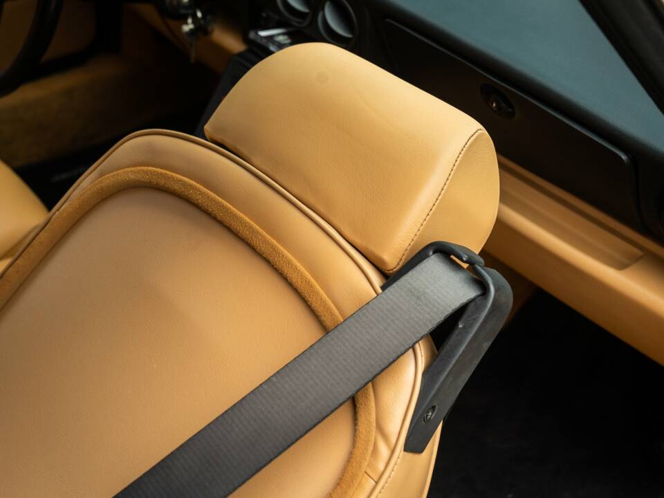 Image 45/50 of Alfa Romeo 2.0 Spider (1991)
