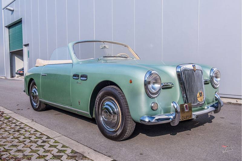Image 3/38 of SIATA Daina Gran Sport (1952)