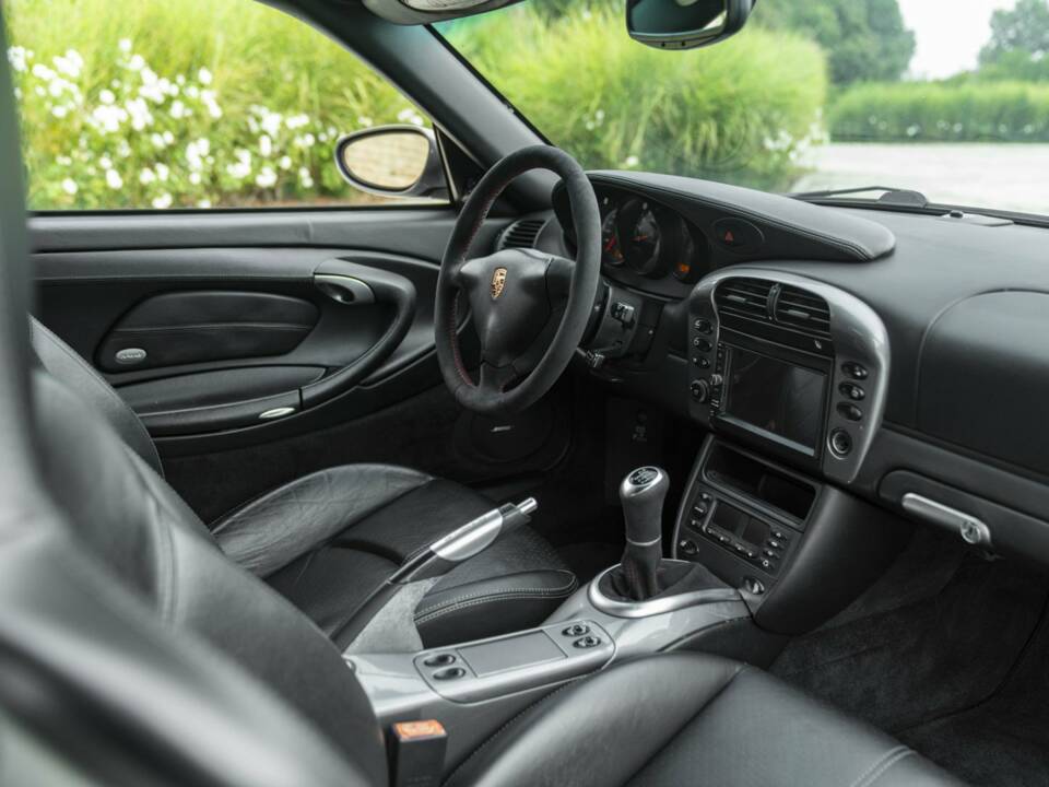 Bild 44/50 von Porsche 911 Turbo (2002)