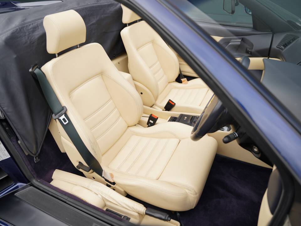 Image 13/50 de Ferrari F 355 Spider (1998)