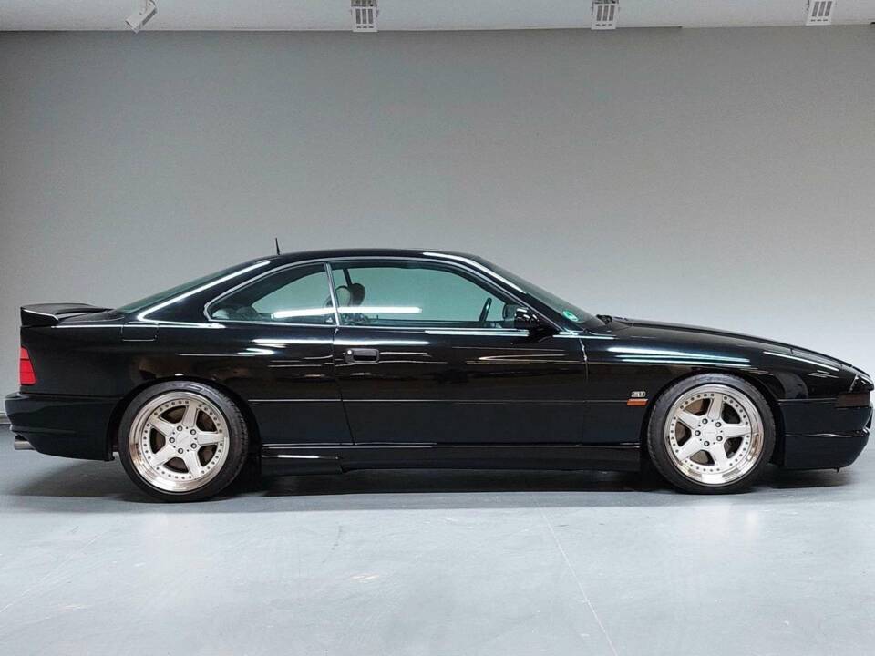 Imagen 3/15 de BMW 850CSi (1994)