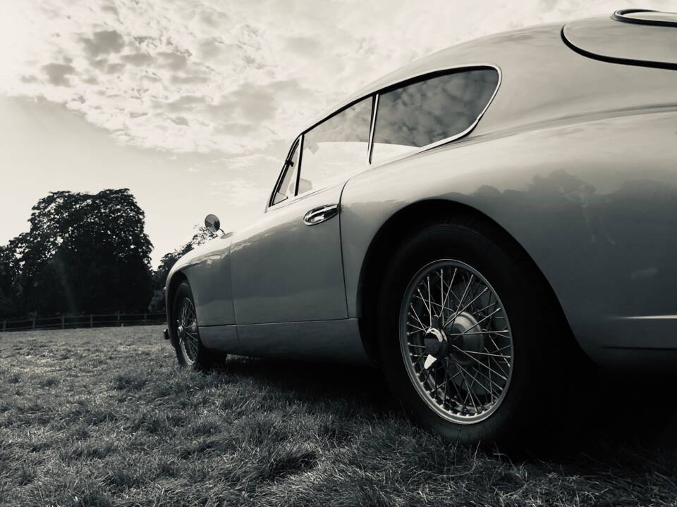 Immagine 11/11 di Aston Martin DB 2/4 Mk I (1954)