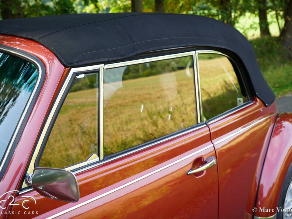 Bild 43/56 von Volkswagen Käfer 1303 &quot;Champagne Edition&quot; (1978)