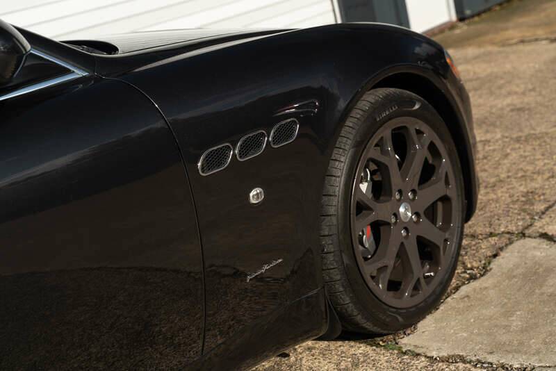 Image 27/50 of Maserati Quattroporte S 4.7 (2009)