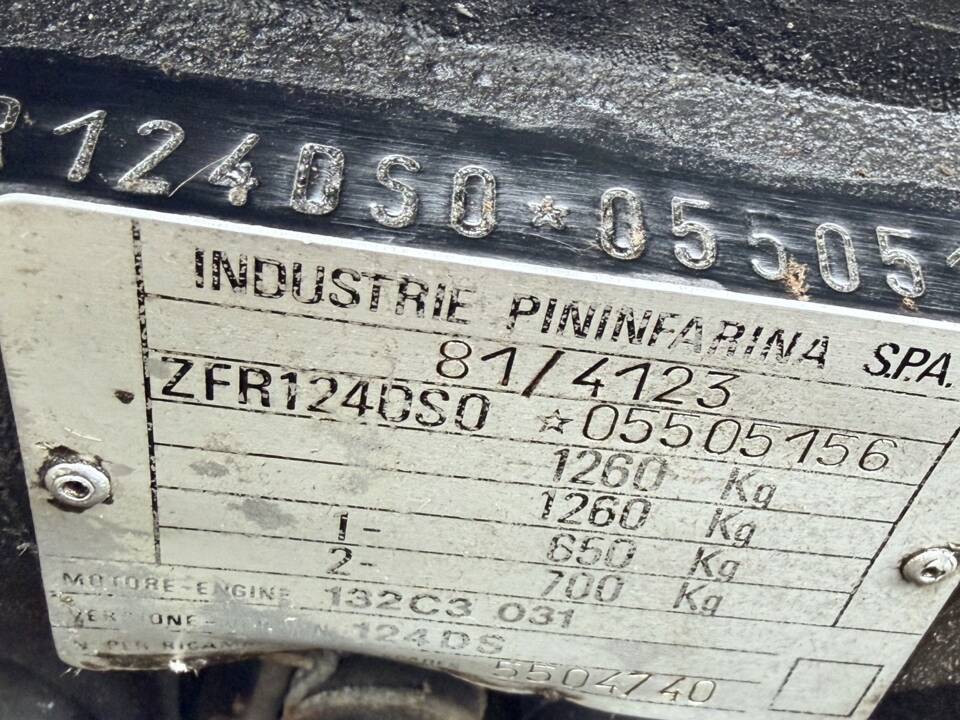 Afbeelding 9/23 van FIAT 124 Pininfarina Spidereuropa (1984)