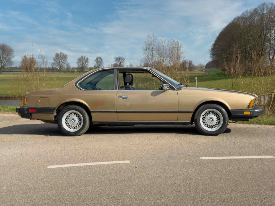 Image 2/5 of BMW 633 CSi (1981)