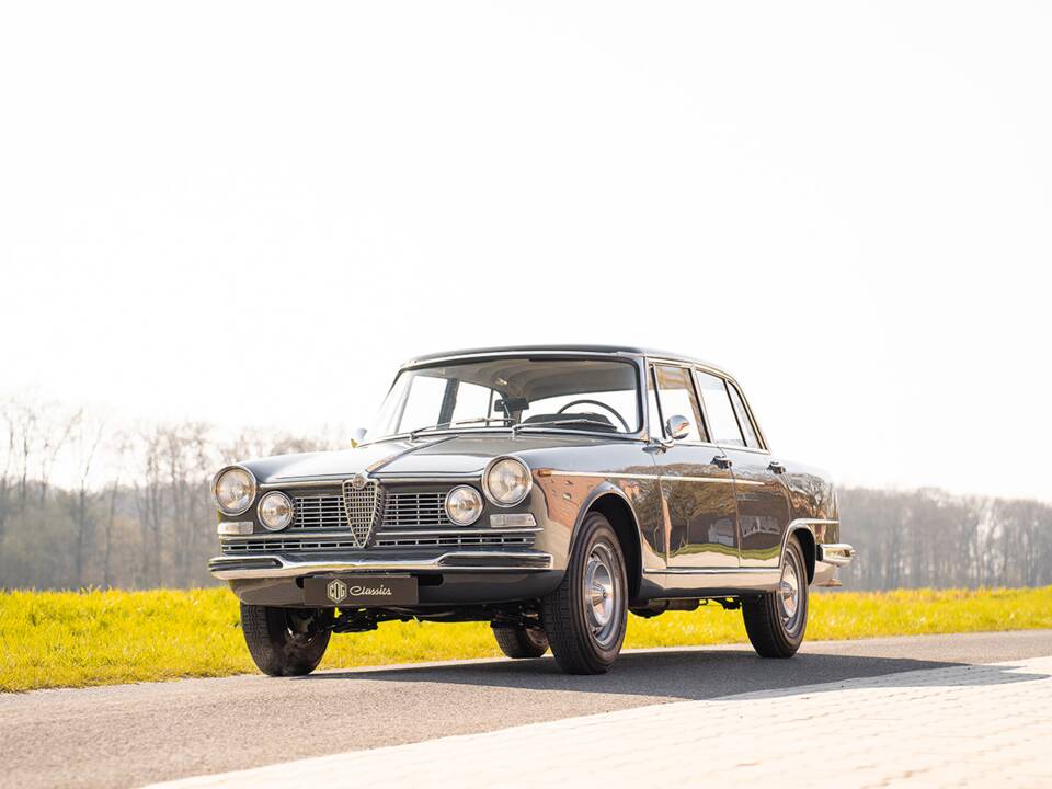 Afbeelding 3/39 van Alfa Romeo 2600 Berlina (1962)