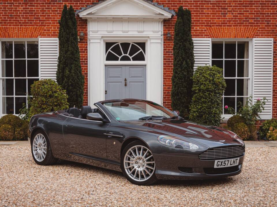 Afbeelding 1/21 van Aston Martin DB 9 Volante (2007)