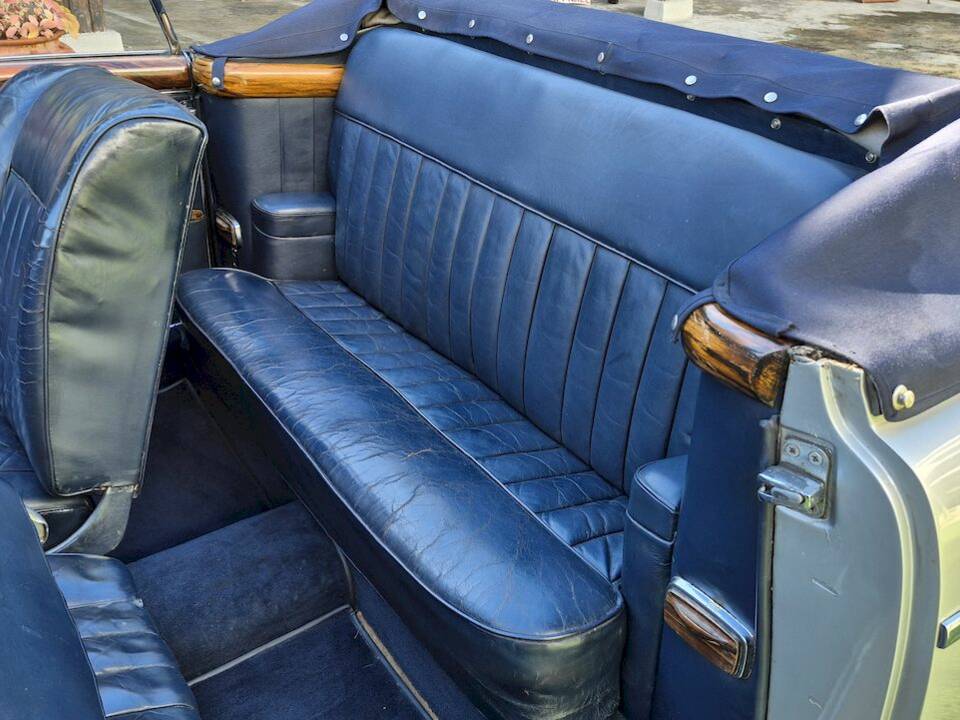 Image 26/61 de Mercedes-Benz 220 S Cabriolet (1957)