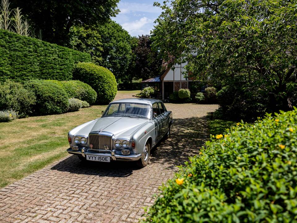 Afbeelding 7/50 van Bentley T 1 (1967)