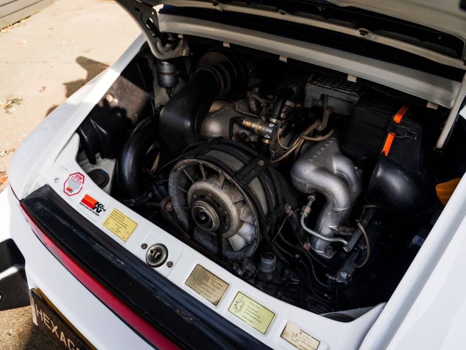 Bild 20/60 von Porsche 911 Carrera 3.2 (1987)