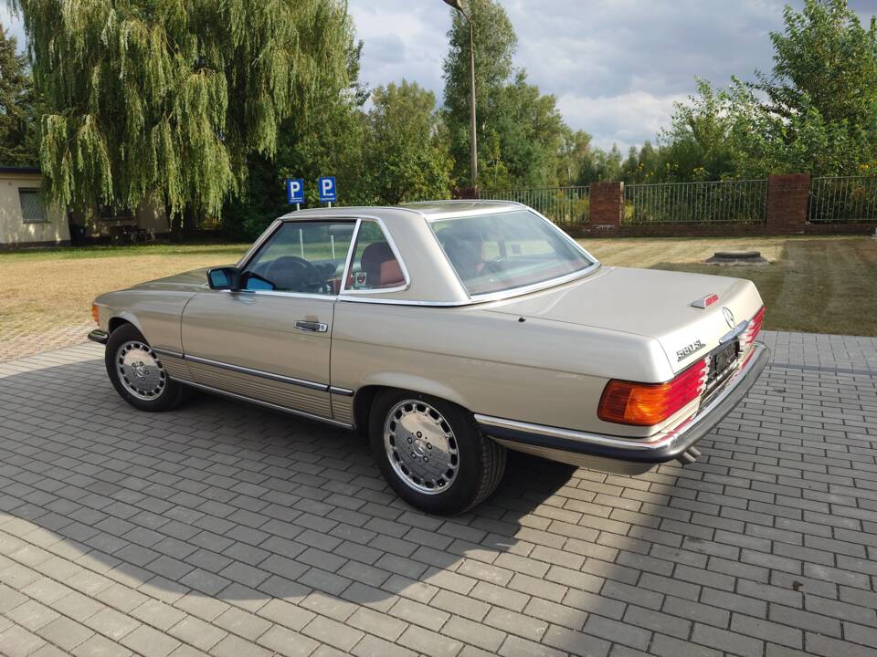 Imagen 7/43 de Mercedes-Benz 560 SL (1988)