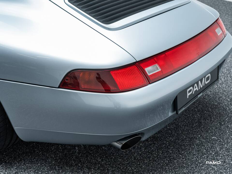 Bild 33/42 von Porsche 911 Carrera (1994)
