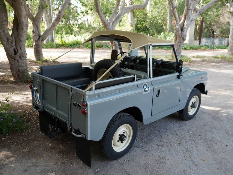 Bild 23/79 von Land Rover 88 (1963)