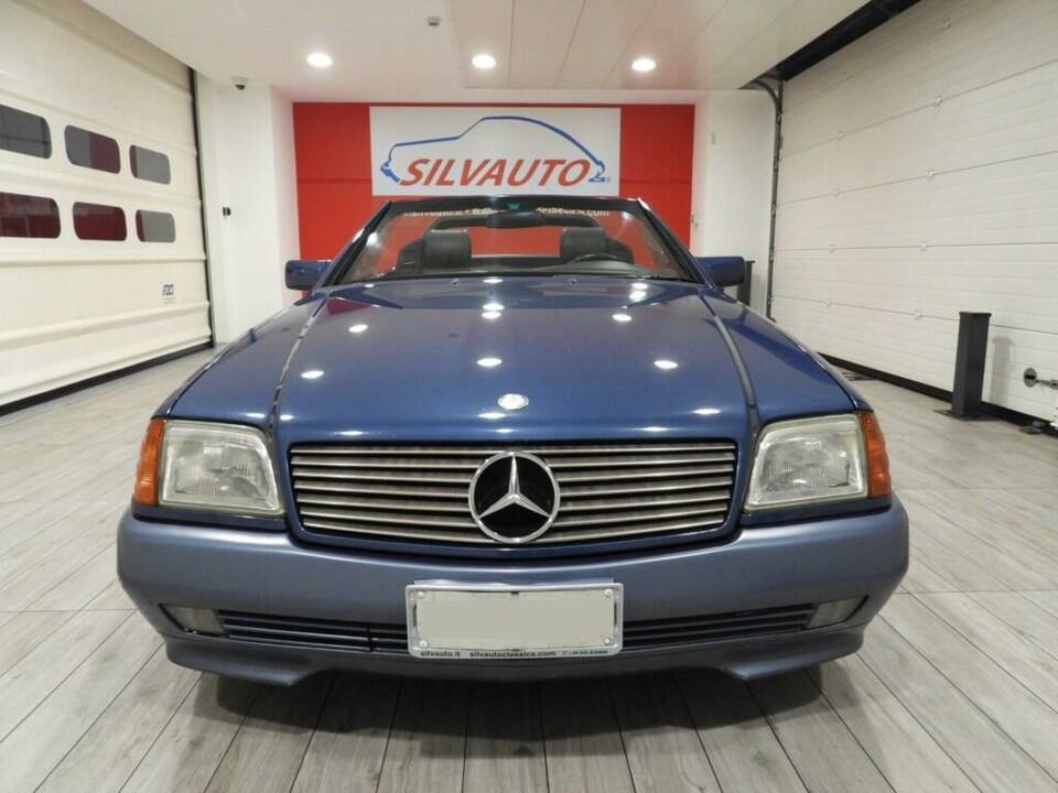 Image 2/14 of Mercedes-Benz SL 280 (1995)
