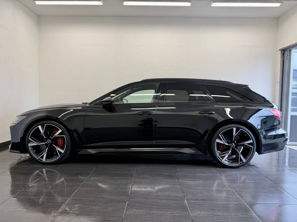 Image 7/28 de Audi RS6 Avant (2019)