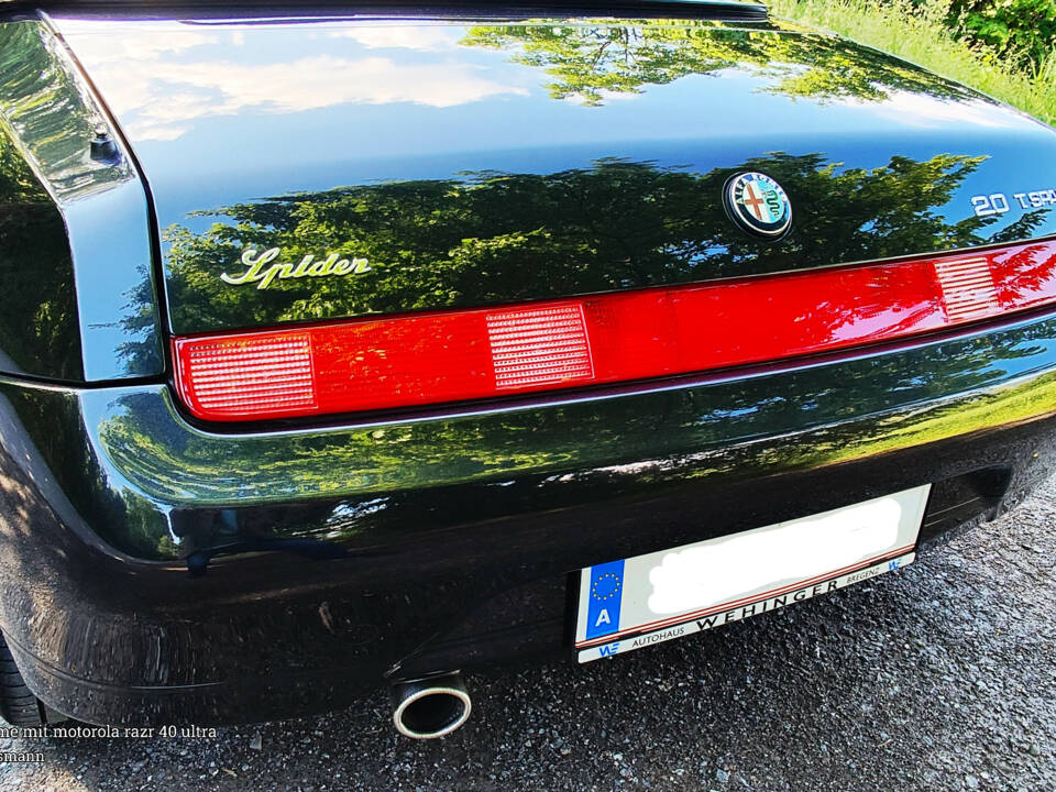 Bild 25/68 von Alfa Romeo Spider 2.0 Twin Spark 16V (2001)