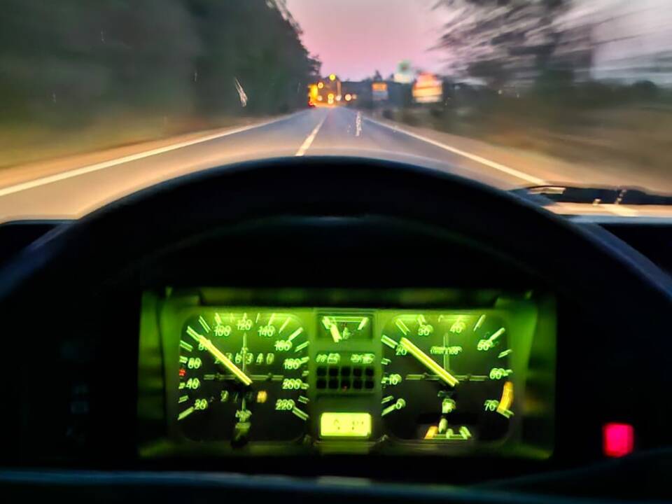 Image 11/55 de Volkswagen Golf Mk I Convertible 1.6 (1990)
